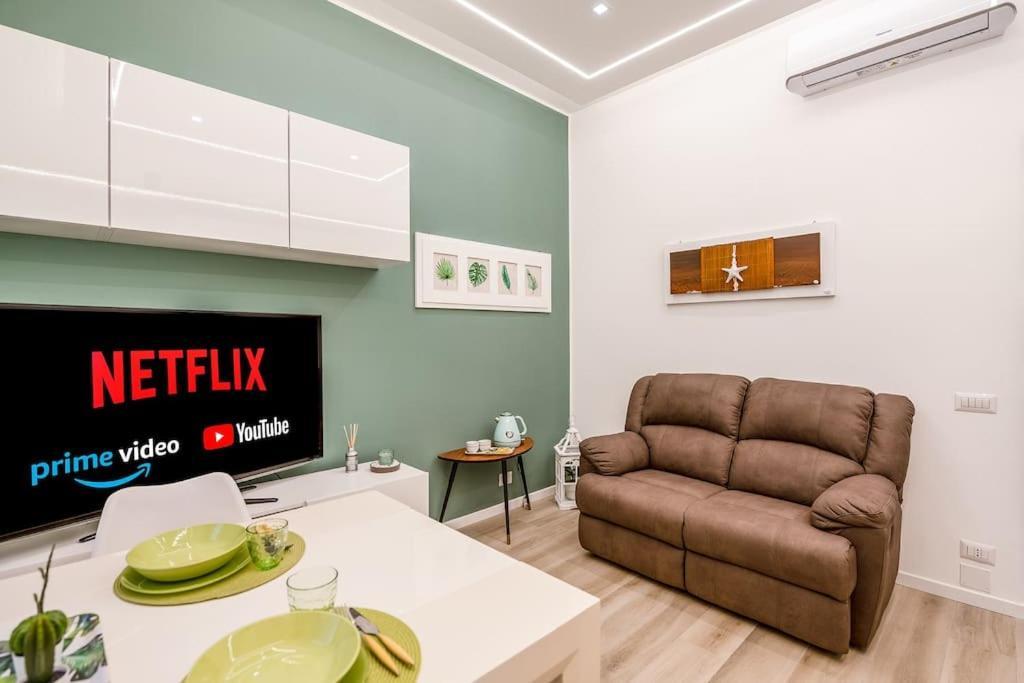Linate Airport Elegant Suite,Tram 1 Minute Away มิลาน ภายนอก รูปภาพ